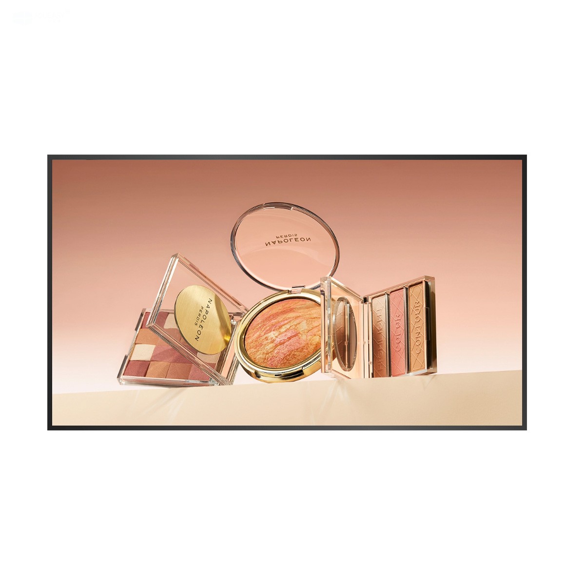 43寸超薄燈箱屏廣告機 43寸超薄燈箱屏廣告機